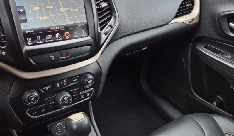 2015 Jeep Cherokee Limited 4WD full