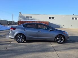 2017 Kia Forte EX Sedan