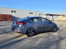 2017 Kia Forte EX Sedan