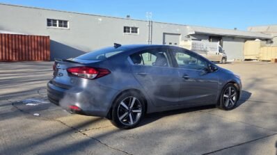 2017 Kia Forte EX Sedan
