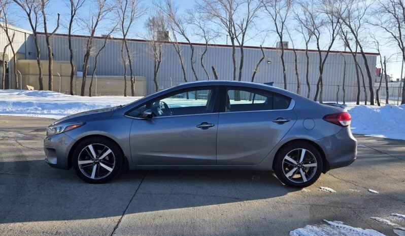 2017 Kia Forte EX Sedan full