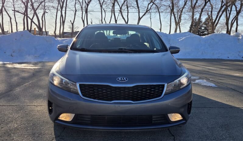 2017 Kia Forte EX Sedan full