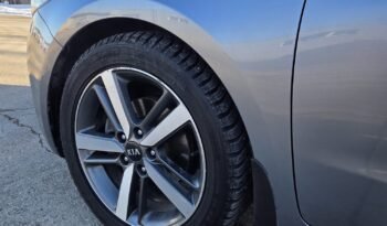 2017 Kia Forte EX Sedan full