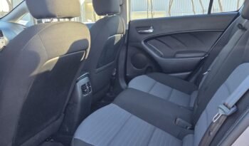 2017 Kia Forte EX Sedan full