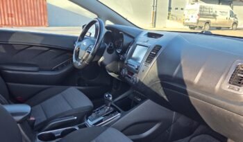 2017 Kia Forte EX Sedan full