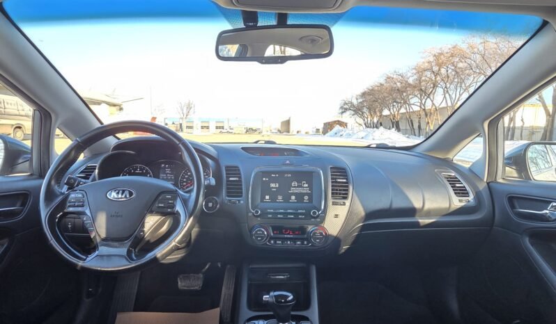 2017 Kia Forte EX Sedan full