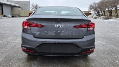 2019 Hyundai Elantra SE Sedan