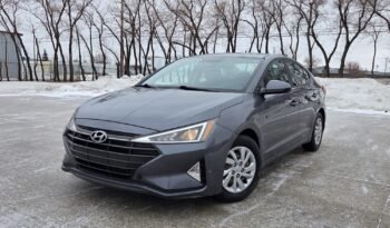 2019 Hyundai Elantra SE Sedan full