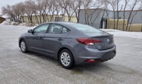 2019 Hyundai Elantra SE Sedan