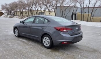 2019 Hyundai Elantra SE Sedan full