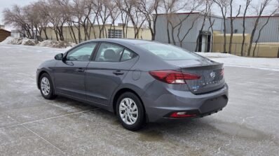 2019 Hyundai Elantra SE Sedan