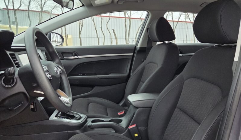 2019 Hyundai Elantra SE Sedan full