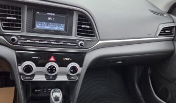 2019 Hyundai Elantra SE Sedan full
