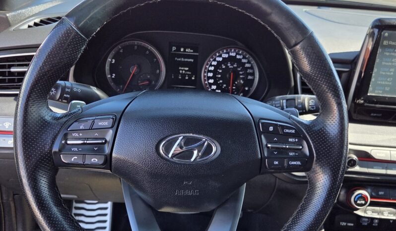 2019 Hyundai Veloster Turbo Tech full