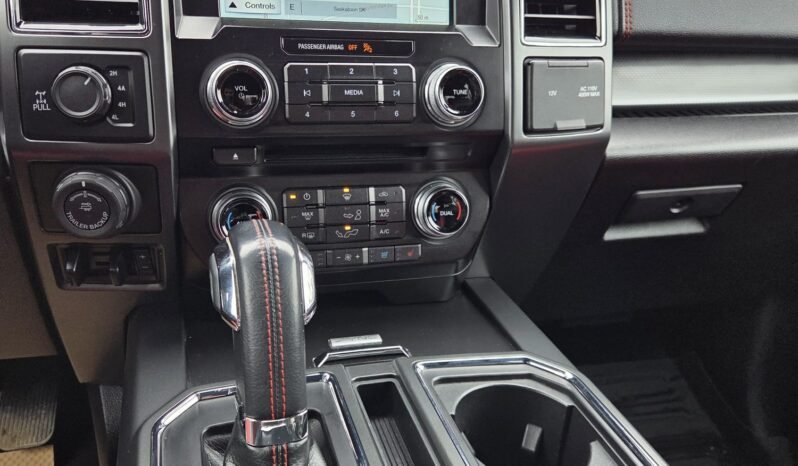 2017 Ford F150 Lariat Sport CrewCab 4WD full