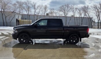 2022 Ram 1500 Classic Express CrewCab 4WD full