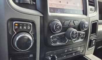 2022 Ram 1500 Classic Express CrewCab 4WD full