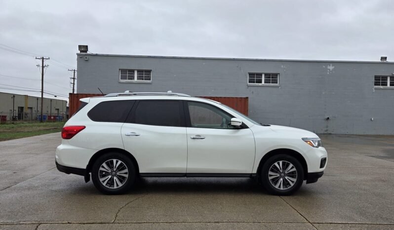 2017 Nissan Pathfinder SL 4WD full