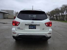 2017 Nissan Pathfinder SL 4WD