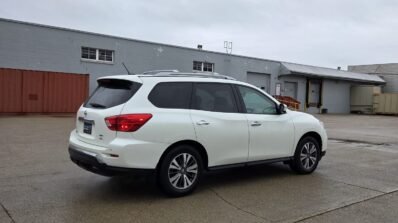 2017 Nissan Pathfinder SL 4WD