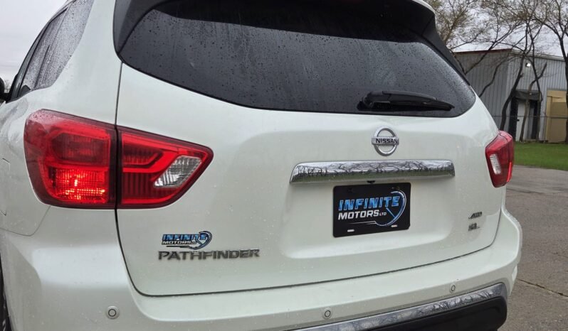 2017 Nissan Pathfinder SL 4WD full