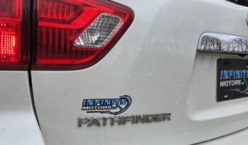 2017 Nissan Pathfinder SL 4WD full