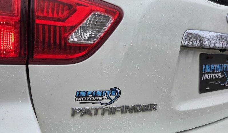 2017 Nissan Pathfinder SL 4WD full