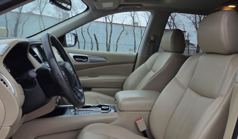 2017 Nissan Pathfinder SL 4WD full