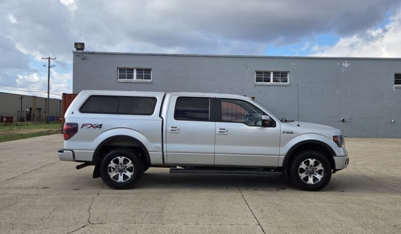 2013 Ford F150 FX4 CrewCab 4WD full