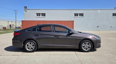 2015 Hyundai Sonata GL Sedan