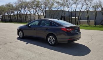 2015 Hyundai Sonata GL Sedan full