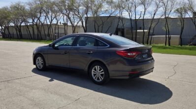 2015 Hyundai Sonata GL Sedan