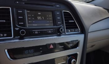 2015 Hyundai Sonata GL Sedan full