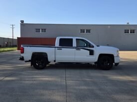 2018 Chevy Silverado 1500 Custom Crew Cab 4WD