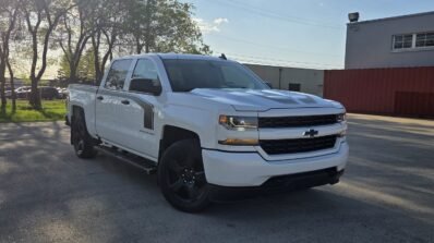 2018 Chevy Silverado 1500 Custom Crew Cab 4WD
