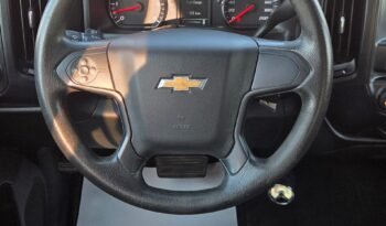 2018 Chevy Silverado 1500 Custom Crew Cab 4WD full