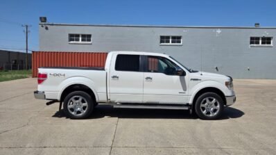 2013 Ford F150 Lariat Crew Cab 4WD