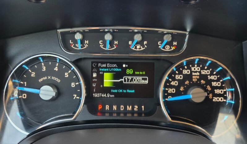 2013 Ford F150 Lariat Crew Cab 4WD full