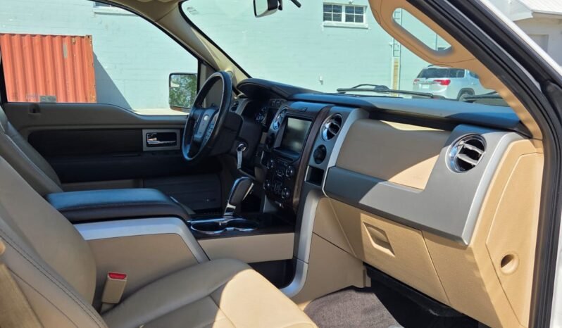 2013 Ford F150 Lariat Crew Cab 4WD full