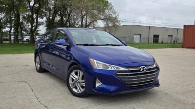 2020 Hyundai Elantra Preferred Sedan
