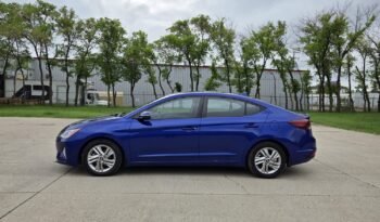 2020 Hyundai Elantra Preferred Sedan full
