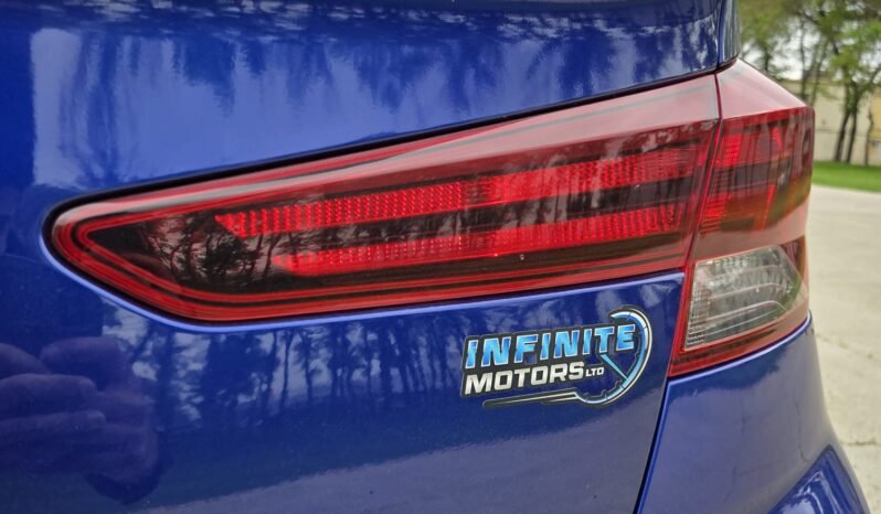 2020 Hyundai Elantra Preferred Sedan full