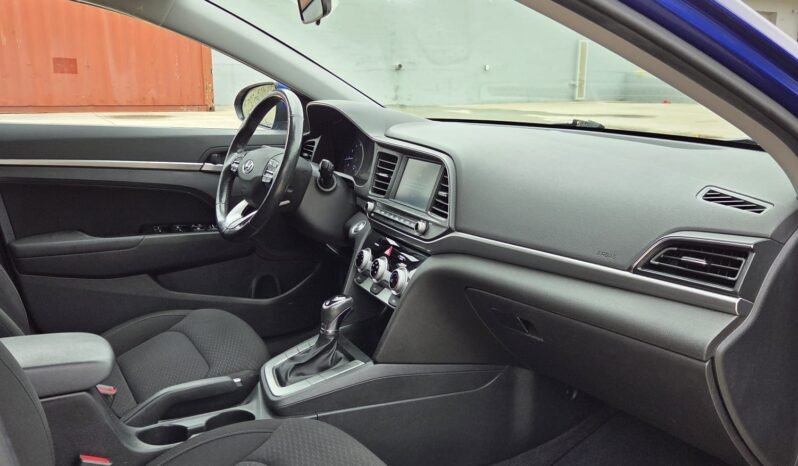 2020 Hyundai Elantra Preferred Sedan full