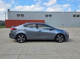 2017 Kia Forte EX Sedan