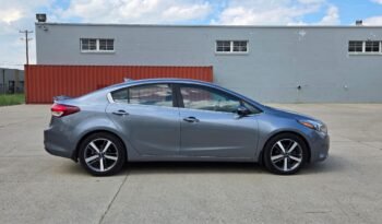 2017 Kia Forte EX Sedan full