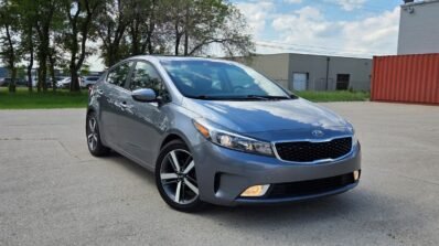 2017 Kia Forte EX Sedan