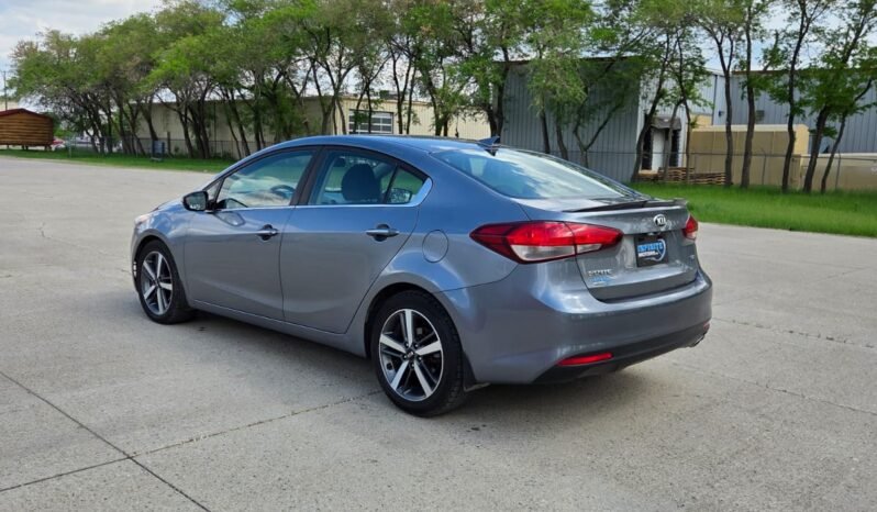 2017 Kia Forte EX Sedan full
