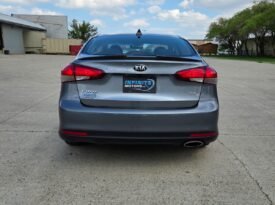 2017 Kia Forte EX Sedan