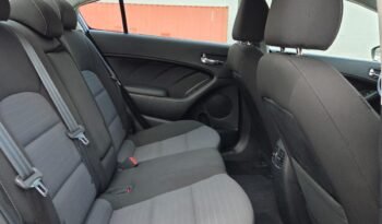 2017 Kia Forte EX Sedan full