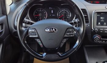 2017 Kia Forte EX Sedan full
